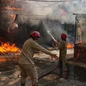 One Bangladeshi dies in Delhi hotel fire