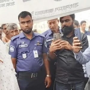 Thakurgaon-1 by-election: Jamaat ward leader fined Tk 5,000 for distributing leaflets