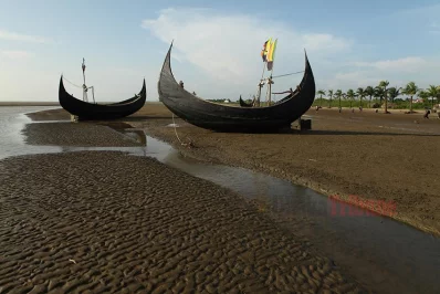 Erstwhile lords of the sea, these majestic crafts have now become mere tourist attractions| Syed Zakir Hossain/Dhaka Tribune