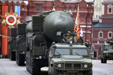 Russia shows off military muscle at Victory Day parade