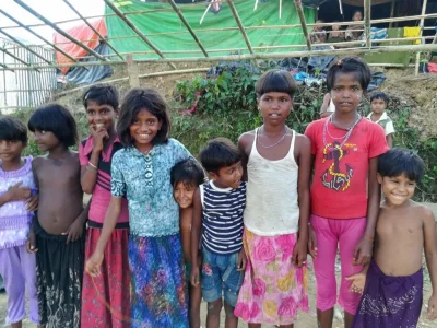 Asom, her sisters and friends at a new refugee camp in Kutupalong. According to Unicef, around 60% of the Rohingya refugees who recently crossed over to Bangladesh are children | Manik Miazee/Dhaka Tribune