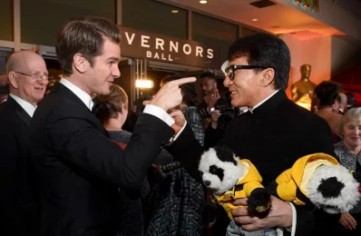 Actors Andrew Garfield and Jackie Chan attend the 89th Annual Academy Awards Governors Ball at Hollywood &amp; Highland Centre on February 26, 2017 in Hollywood, California/AFP