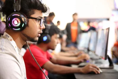 Technology enthusiasts enjoy trying out some of the video games on display at Bangladeshs largest tech expo | SYED ZAKIR HOSSAIN/DHAKA TRIBUNE