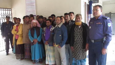 Police arrests 79 people including BNP-Jamaat activists during various drives in Jhenaidah on February 7, 2018 prior to Khaleda Zias verdict | Dhaka Tribune 