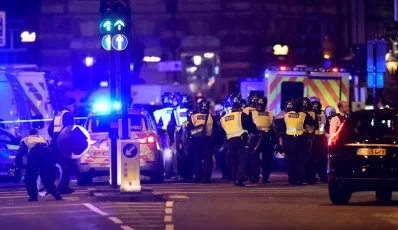 Police attend to an incident on London Bridge in London, Britain, June 3, 2017/REUTERSrn