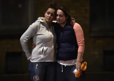 Women embrace after an incident near London Bridge in London, Britain June 3, 2017/ REUTERSrn