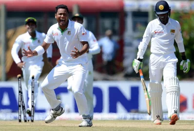 Bangladesh cricketer Subashis Roy (C) celebrates with his teammates after he dismissed Sri Lankan cricketer Upul Tharanga (R) on the first day of the opening Test match between Sri Lanka and Bangladesh at the Galle International Cricket Stadium in Galle on March 7, 2017 AFP 
