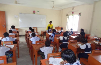Children attend regular classes at the Sonar Bangla Children Home | DHAKA TRIBUNE