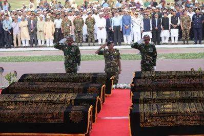 Members of the Bangladesh Army salute the deceased victims of the US-Bangla Airlines plane crash | Syed Zakir Hossain/Dhaka Tribune