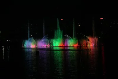 Dancing fountain and light show at Hatirjheel | Syed Zakir Hossain/Dhaka Tribune