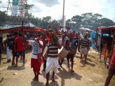 Traders and craftsmen come from all over the country a week before the fair to set up more than 2,000 stalls around the main area of the fair