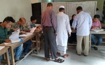 Voters line up to inside the polling booths for the 2018 Gazipur City Corporation elections | Mahmud Hossain Opu/Dhaka Tribune