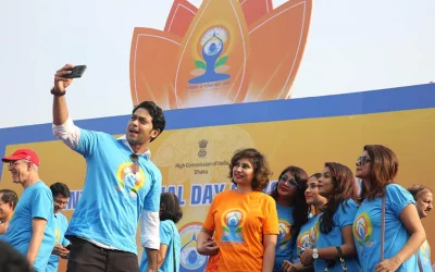 Celebrities like the singer Mehreen, actor Mehazabien and Shaon also attended the event | Syed Zakir Hossain