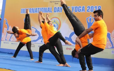 The yoga session took place from 6am to 8am in the morning. Participants received a yoga mat, t-shirt, and various gifts | Syed Zakir Hossain