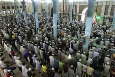 Millions of Muslims around the world pray on the night of Shab-e-Qadr to observe its importance in the religion of Islam - Rajib Dhar/Dhaka Tribune