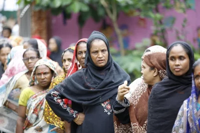 Women standing in line waiting their turn to cast votes in the city corporation polls in SylhetnMahmud Hossain Opu/Dhaka Tribune
