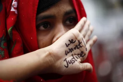 A girl protesting for justice for the two students killed by a reckless bus driver, at ShahbagnMehdi Hasan/DHaka Tribune