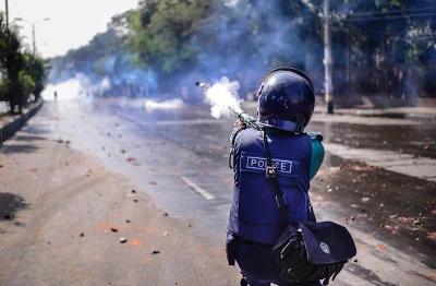 Police fired tear gas at peaceful protest rally against  Rampal power plant Mahmud Hossain Opu/ Dhaka Tribune