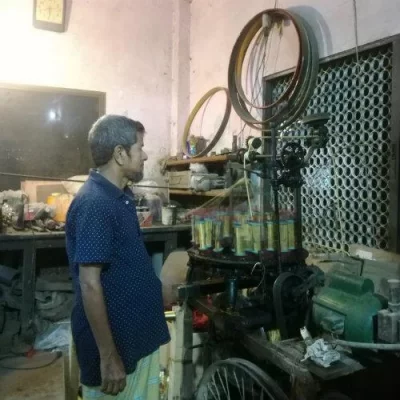 Imaan Ali, a craftsman working for NMH for the past 47 years