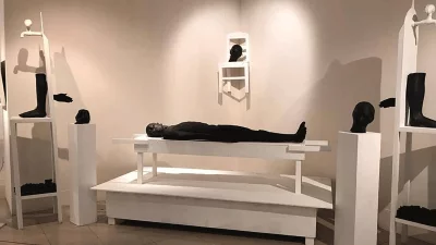 A unique abstract work mesmerized the visitors | Maisha Mehzabeen /Dhaka Tribune