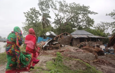 Destruction in the wake of Cyclone Fani in Bidyar Bahon village of Mongla | Syed Zakir Hossain/Dhaka Tribune