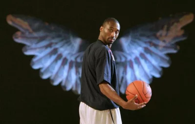 Kobe Bryant attends a gathering with his fans during his Supernatural Asia Tour 2007 in Shanghai on September 8, 2007 Reuters