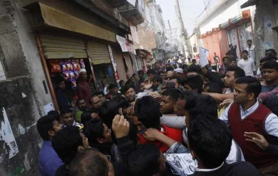 Attack on Tabith Awal during his election campaign in Dhakas Gabtoli area on Tuesday, January 21, 2020 | Dhaka Tribune