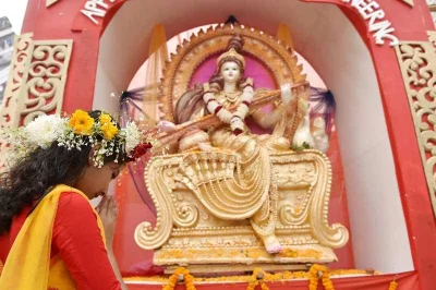 A student  pray in front a statue of Swaraswati at Dhaka Universitys Jagannath Hall | Mehedi Hasan/Dhaka Tribune