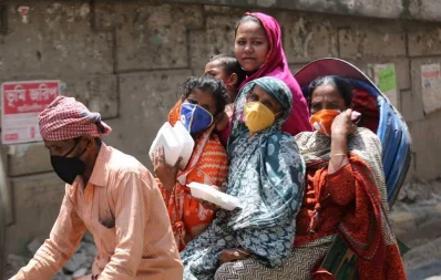 Four women riding a rickshaw during dhaka lockdown Mahmud Hossain Opu/Dhaka Tribune