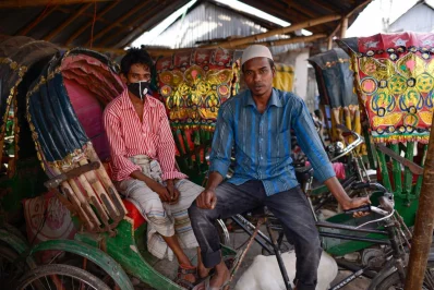 Najmul Islam and Khaiirul Islam are rickshaw pullers plying in Korail and Mohakhali. They have not had any customers since the Coronavirus outbreak | Mahmud Hossain Opu/Dhaka Tribune