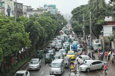 Traffic rush on Mirpur road in Dhanmondi area of Dhaka after heavy rain on Monday, July 20, 2020 | Rajib Dhar/Dhaka Tribune