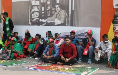 Hundreds of members of Bangladesh Muktijoddha Santan Sangsad from across the country protest in front of the National Museum on Tuesday, February 23, 2021 Mehedi Hasan/Dhaka Tribune