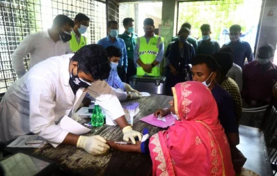 Photo shows CIDu2019s crime scene unit is collecting DNA samples as thereu2019s no way to identify deceased without DNA profiling Mehedi Hasan/Dhaka Tribune