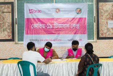 BRAC supported the governmentu2019s vaccination drive by managing nine COVID-19 vaccination centres in Dhaka with the help of midwives from BRAC James P Grant School of Public Healthn