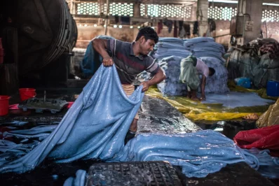 In Pictures: Everyday hustle and bustle at leather factories