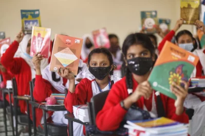 In pictures: Schoolchildren get new books in new year