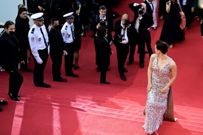 Australian actress Katherine Langford poses as she arrives to attend the screening of "Final Cut (Coupez !)" ahead of the opening ceremony of the 75th edition of the Cannes Film Festival in Cannes, southern France, on May 17, 2022 AFP