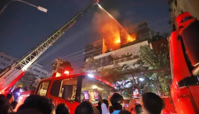 A fire broke out on the seventh floor of a multistorey building in Gulshan Mehedi Hasan/Dhaka Tribune