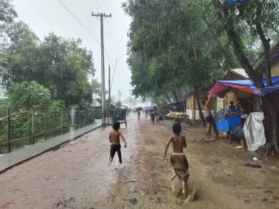 Rohingya photojournalist Mohammed Zonaid uses his visual storytelling to expose the hardships faced by his people in the Coxs Bazar camps. This photo captures two Rohingya siblings running in the raid inside Kutupalong Lambashiya Camp Mohammed Zonaid 2022