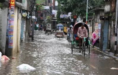 Rain floods Dhaka streets, eases heat