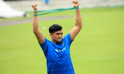 Taskin Ahmed warms up during a training session in Mirpur earlier this month Photo: BCB