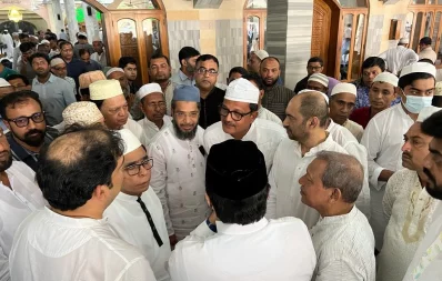 People gather for the first namaz-e-janaza of Kazi Shahid Ahmed, at Baitul Aman Masjid in Dhaka’s Dhanmondi on Tuesday, August 29, 2023. Photo: Ali Asif Shawon/Dhaka Tribune