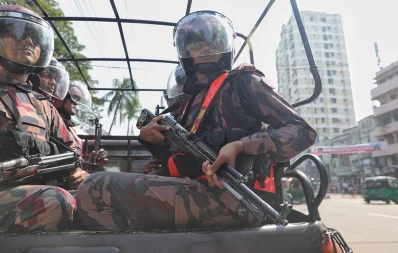 Some Border Guard Bangladesh (BGB) members are seen patrolling in Dhaka on Sunday, October 29, 2023. Photo: Mehedi Hasan/Dhaka Tribune 