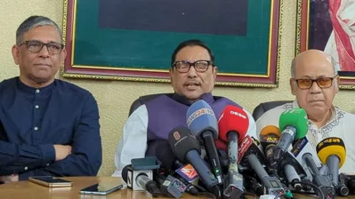 Awami League General Secretary Obaidul Quader speaks at a press briefing at the Awami League president’s Dhanmondi office in Dhaka on Saturday, December 2, 2023. Photo: Bangla Tribune