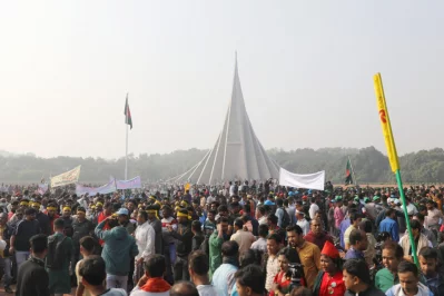Thousands of people gathered at the National Martyrs` Monument in Savar to celebrate and pay their respects to the martyrs of the Liberation War on Saturday, December 16, 2023. Photo: Mehedi Hasan/Dhaka Tribune