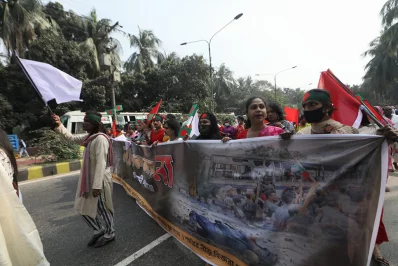 The image shows a general view of a symbolic road march program held in Dhaka on Saturday protesting recent arson attacks, December 23, 2023. Photo: Mahmud Hossain Opu/Dhaka Tribune