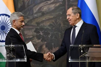 Russia`s Foreign Minister Sergei Lavrov shakes hands with India`s Foreign Minister Subrahmanyam Jaishankar during a joint press conference following their talks in Moscow, Russia on Wednesday, December 27, 2023. Photo: Reuters