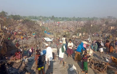 Rohingya-camp-fire