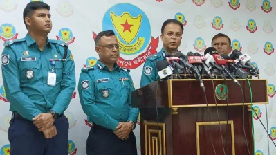 The image shows the briefing of police in the capital on Friday, March 1, 2024. Photo: Bangla Tribune 