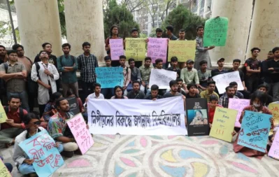 Jagannath University (JnU) students are seen protesting and demanding justice for Fairuz Abontika at the university&rsquo;s premises in Dhaka on Monday, March 18, 2024. Photo: Ahadul Karim Khan/Dhaka Tribune
